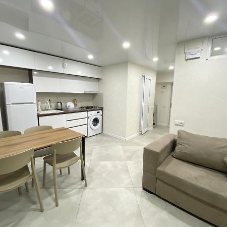 Gss - B Apartment Тбилиси Экстерьер фото